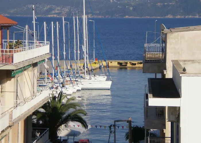 Fogadó Gina Méthana